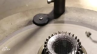 Máy quét bằng thép không gỉ Tough Grime Buster