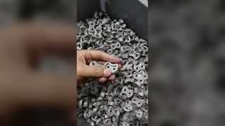 Sự lộn xộn khó khăn? Quả bóng len bằng thép không gỉ sạch nhanh!